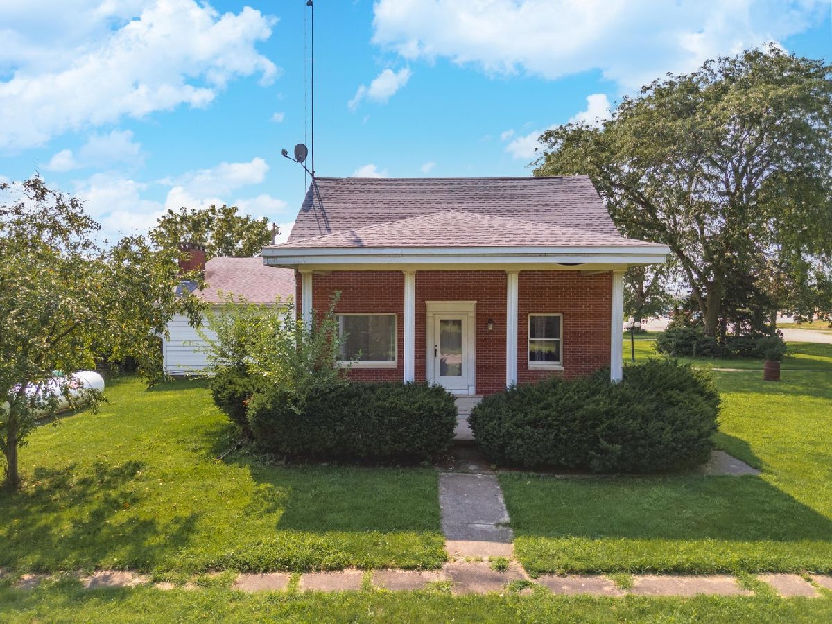  Sold Forrest Illinois, 13163 2760 East