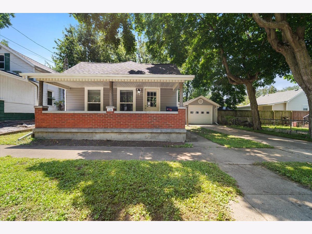  Sold Bloomington Illinois, 610 Scott