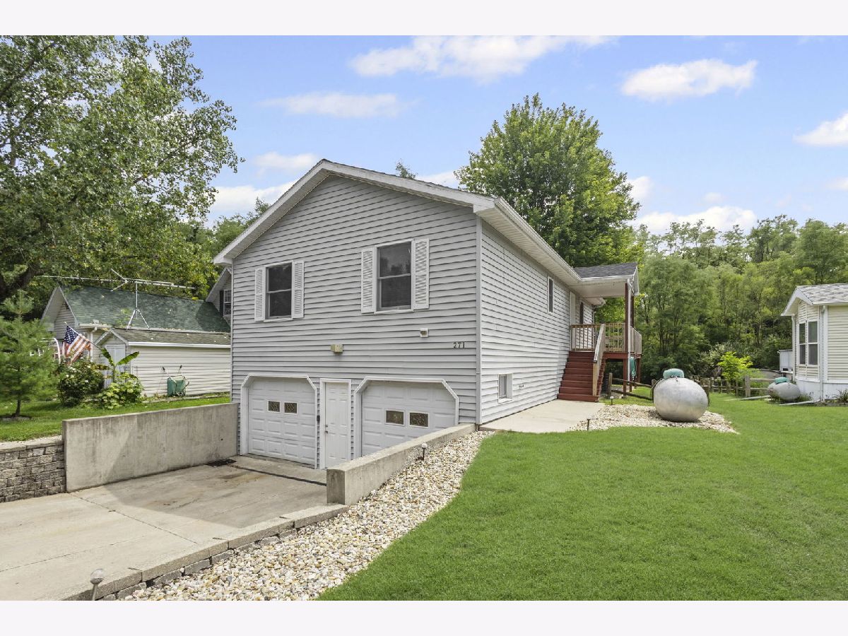  For Sale Wilmington Illinois, 271 Fossil Bay Court