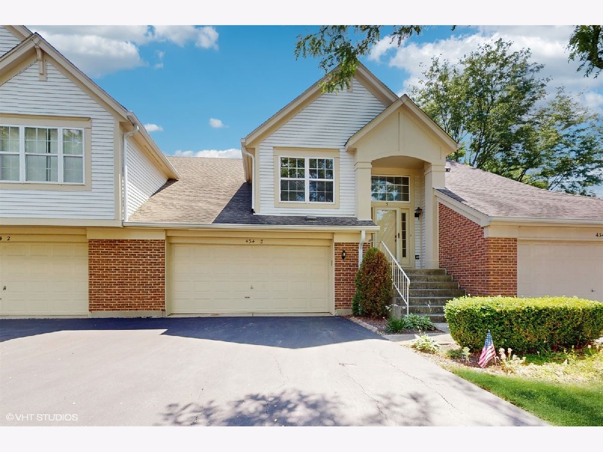 Townhomes & Condos & Homes For Sale Fairfax Commons Bartlett Illinois, 434 Cromwell Circle