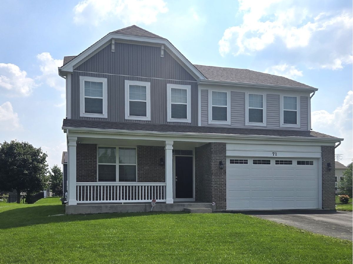  For Sale North Aurora Illinois, 71 Windstone Drive