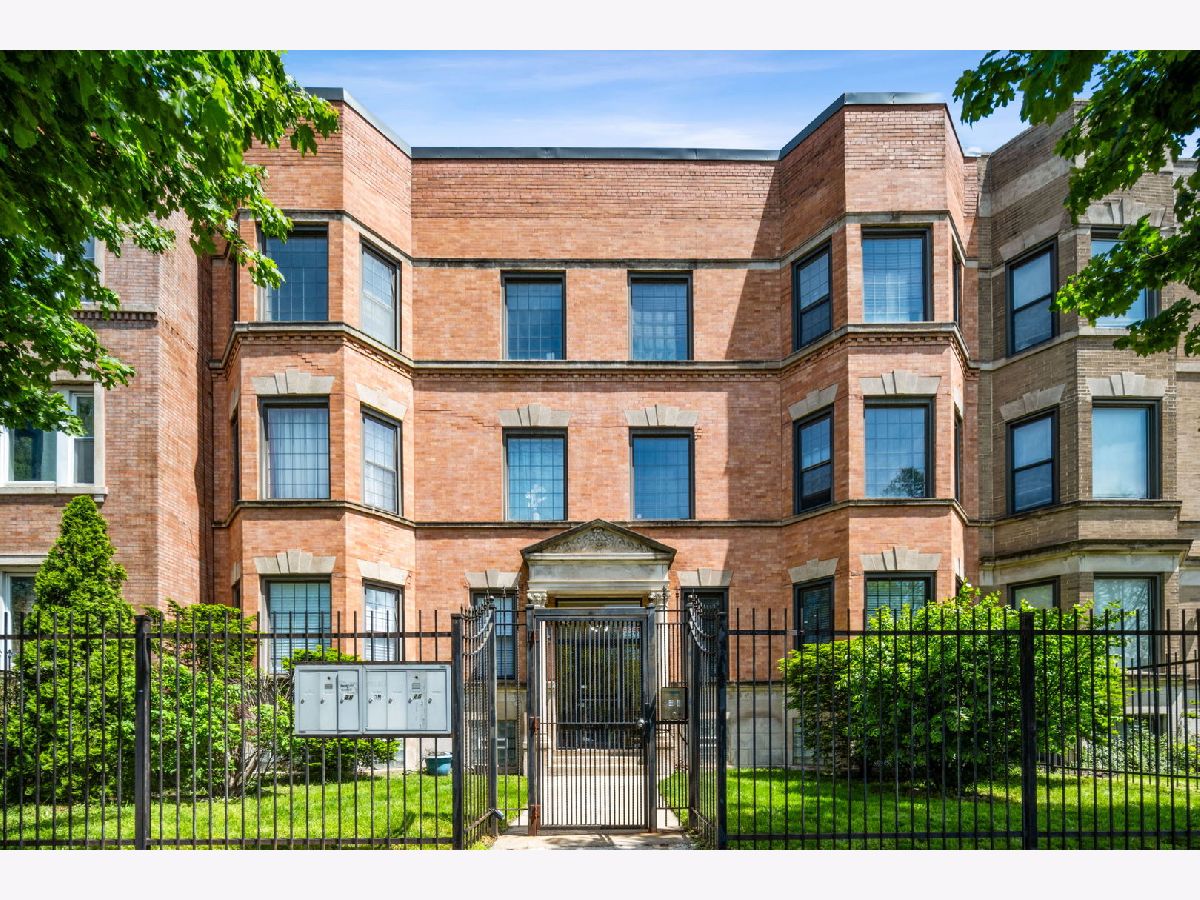 Rented Chicago Illinois, 4631 Calumet