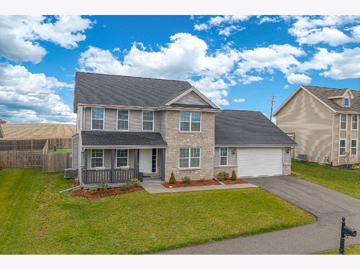 For Sale Loves Park Illinois, 215 Trent Lane
