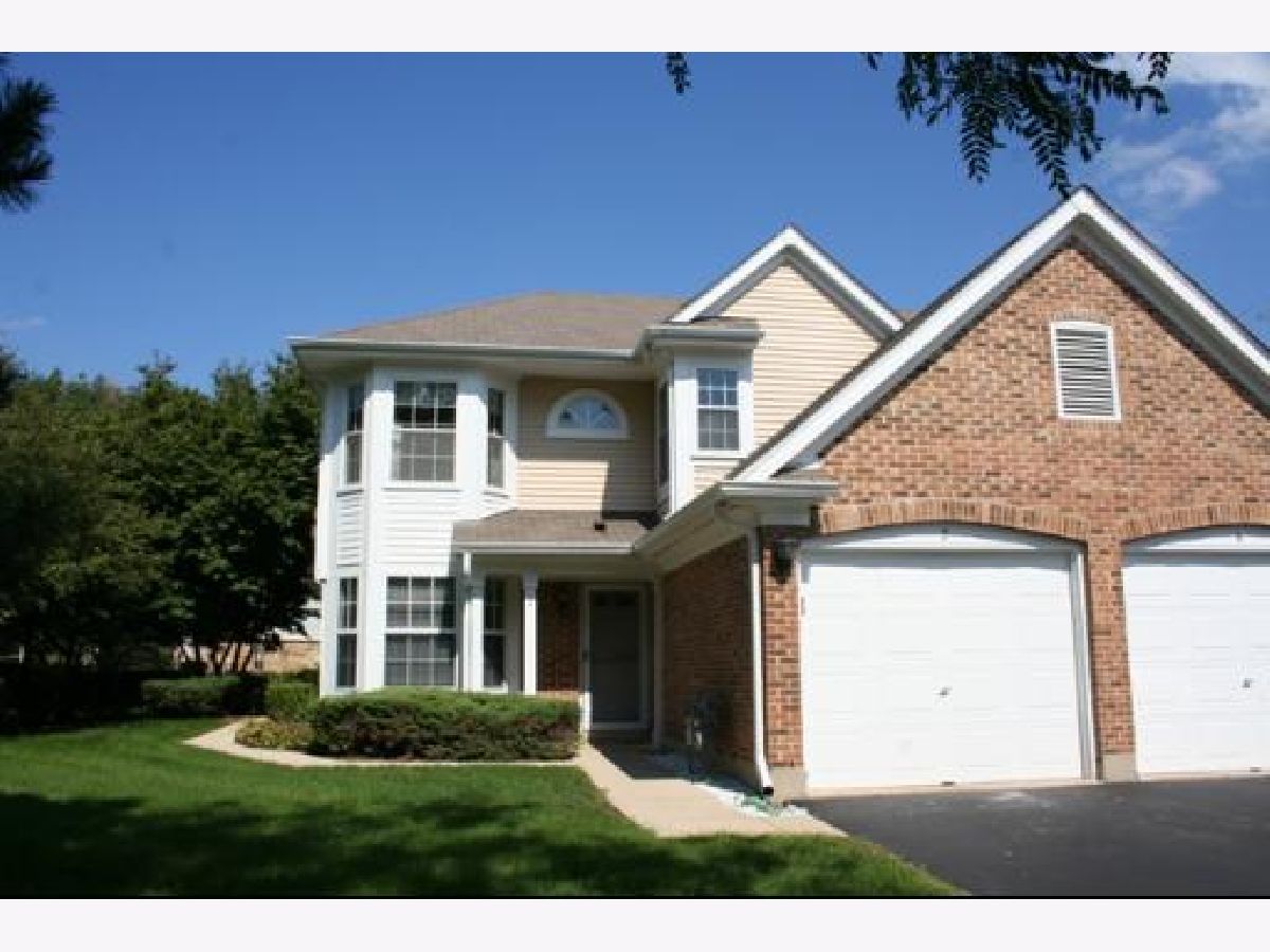 Townhomes & Condos For Rent Towne Place West Schaumburg Illinois, 2 Delaware