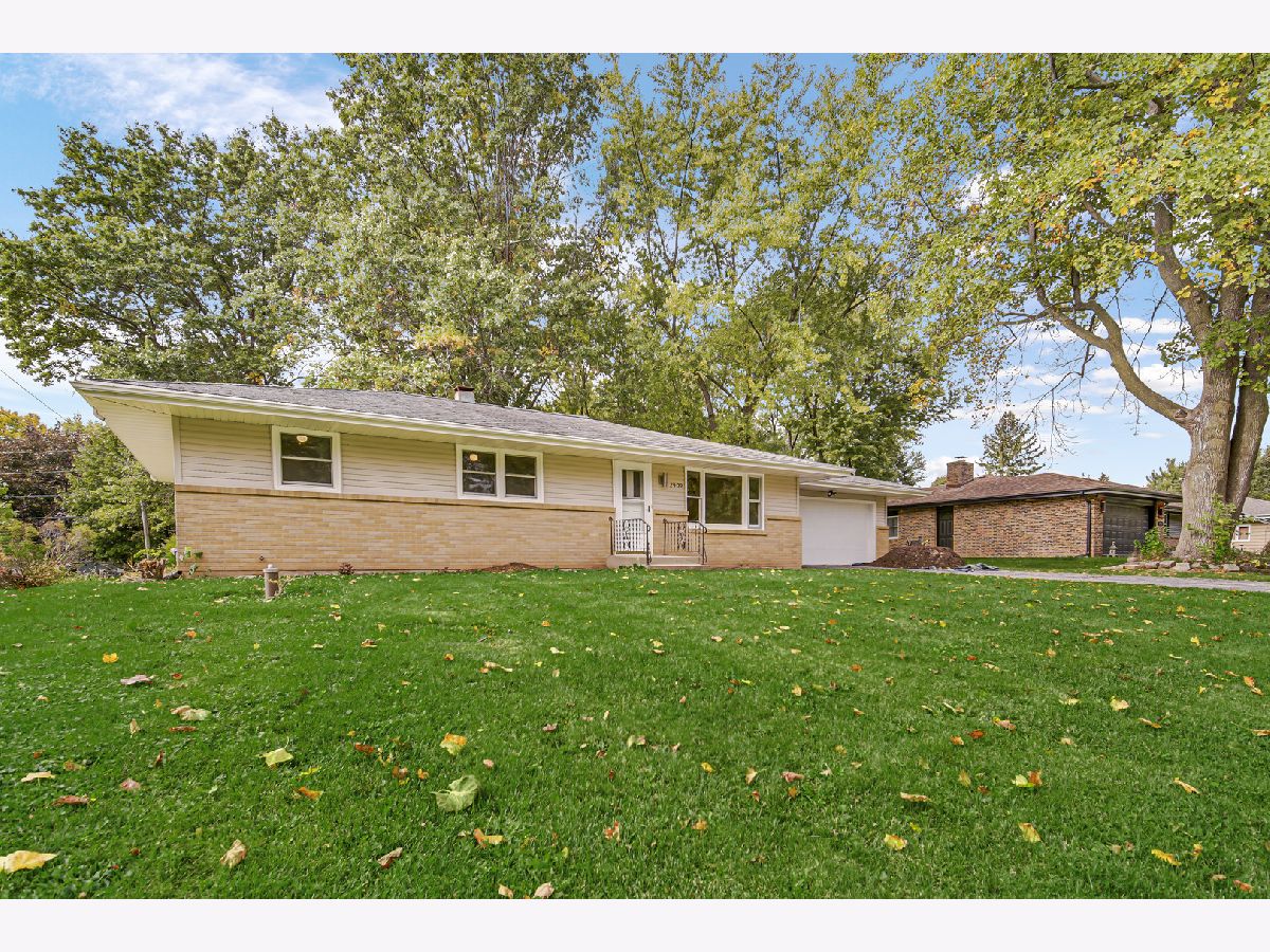  Sold Rockford Illinois, 2909 Kentwood