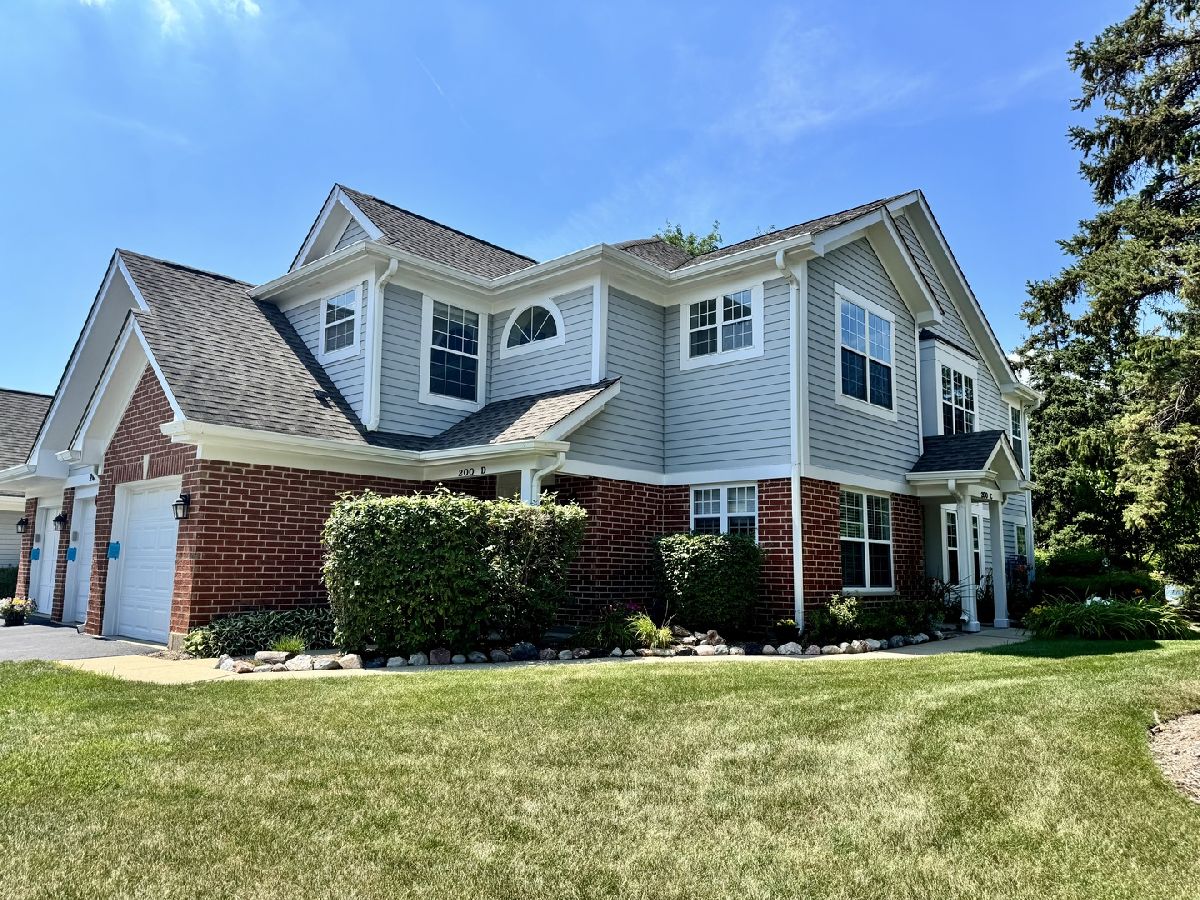 Townhomes & Condos For Rent Heatherwood Schaumburg Illinois, 200 Chesterfield