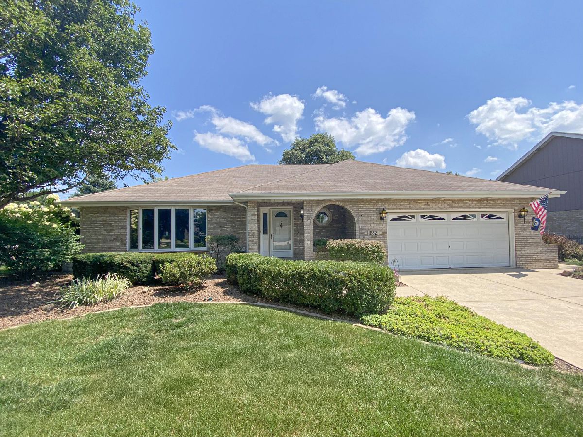 Homes & Townhomes For Sale Marley Creek Mokena Illinois, 18821 Dickens Drive