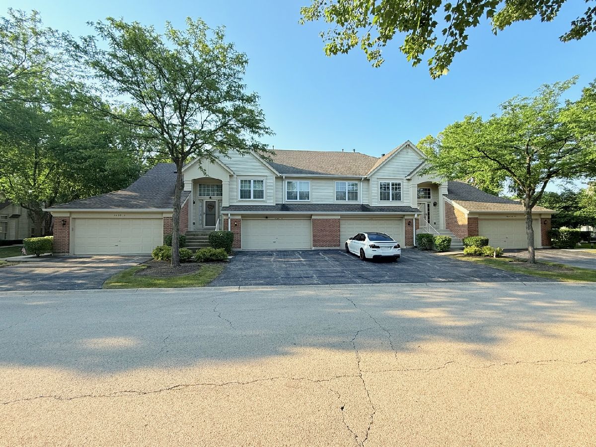  Rented Bartlett Illinois, 1623 Camberley