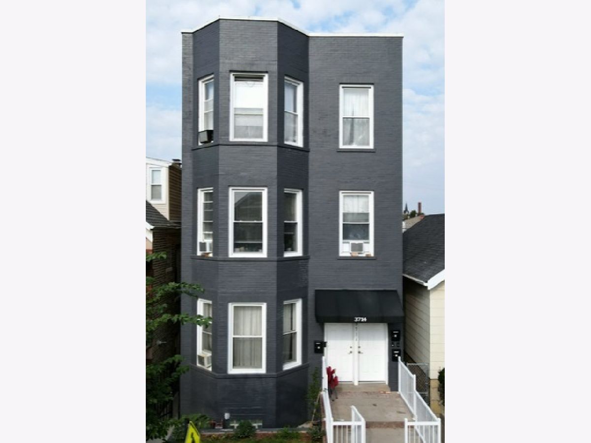 Rented Chicago Illinois, 3714 Paulina