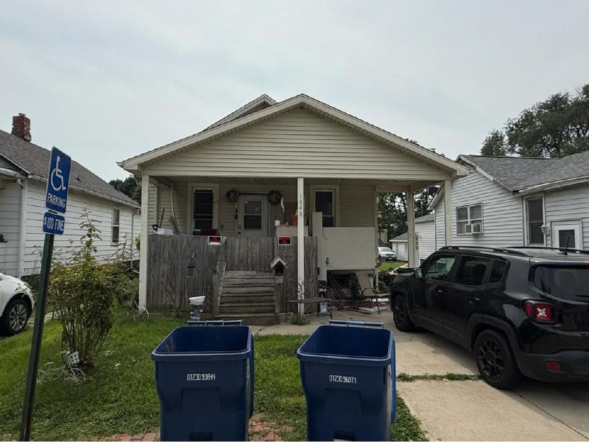 For Sale Lasalle Illinois, 1040 3rd Street