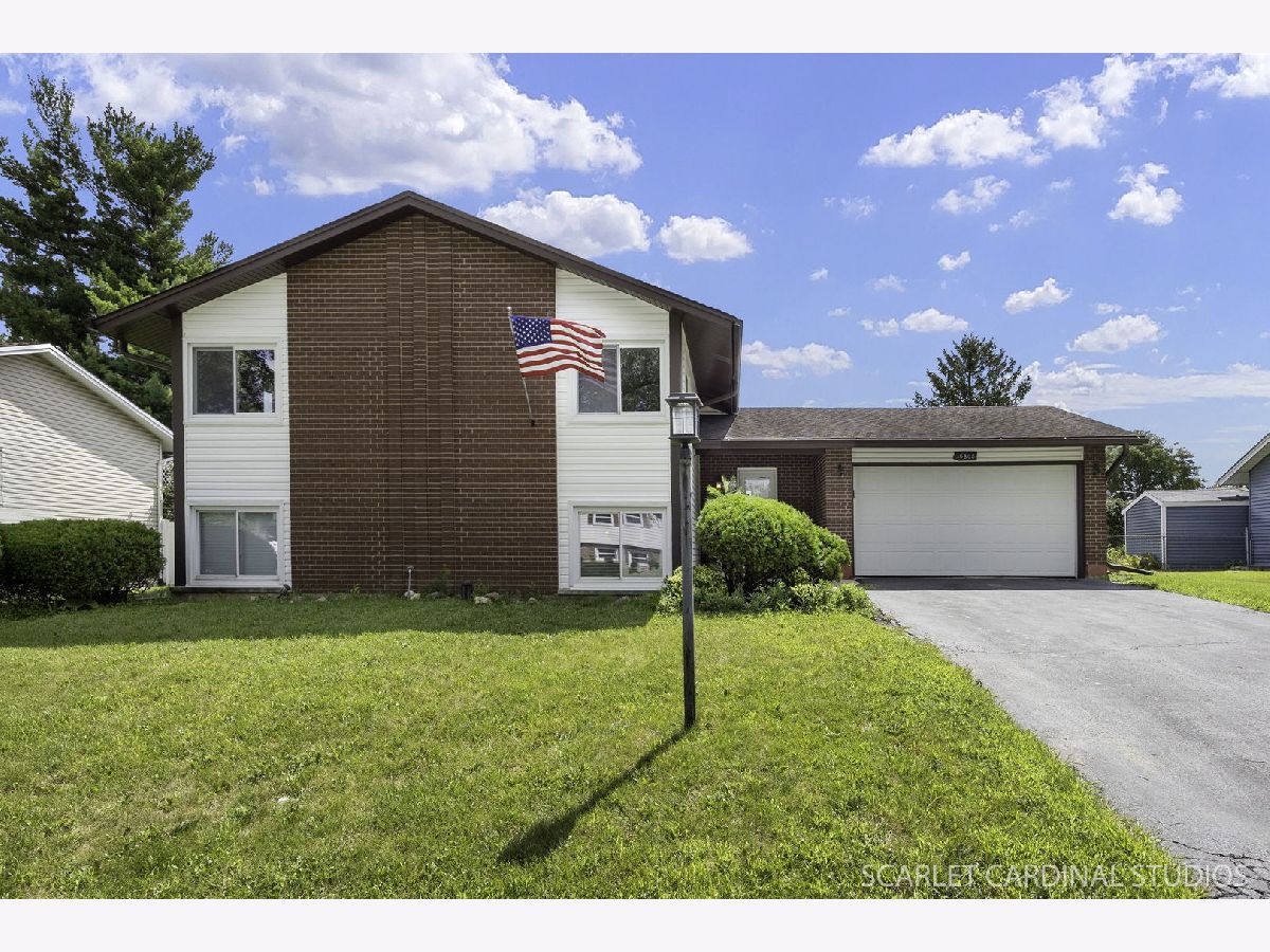  For Sale Woodridge Illinois, 6805 Westmoreland Drive