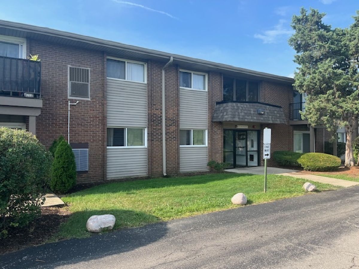  For Rent Lisle Illinois, 2301 Beau Monde