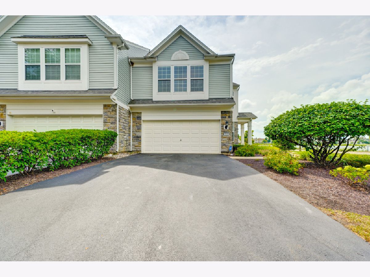  For Rent Oswego Illinois, 511 Valentine
