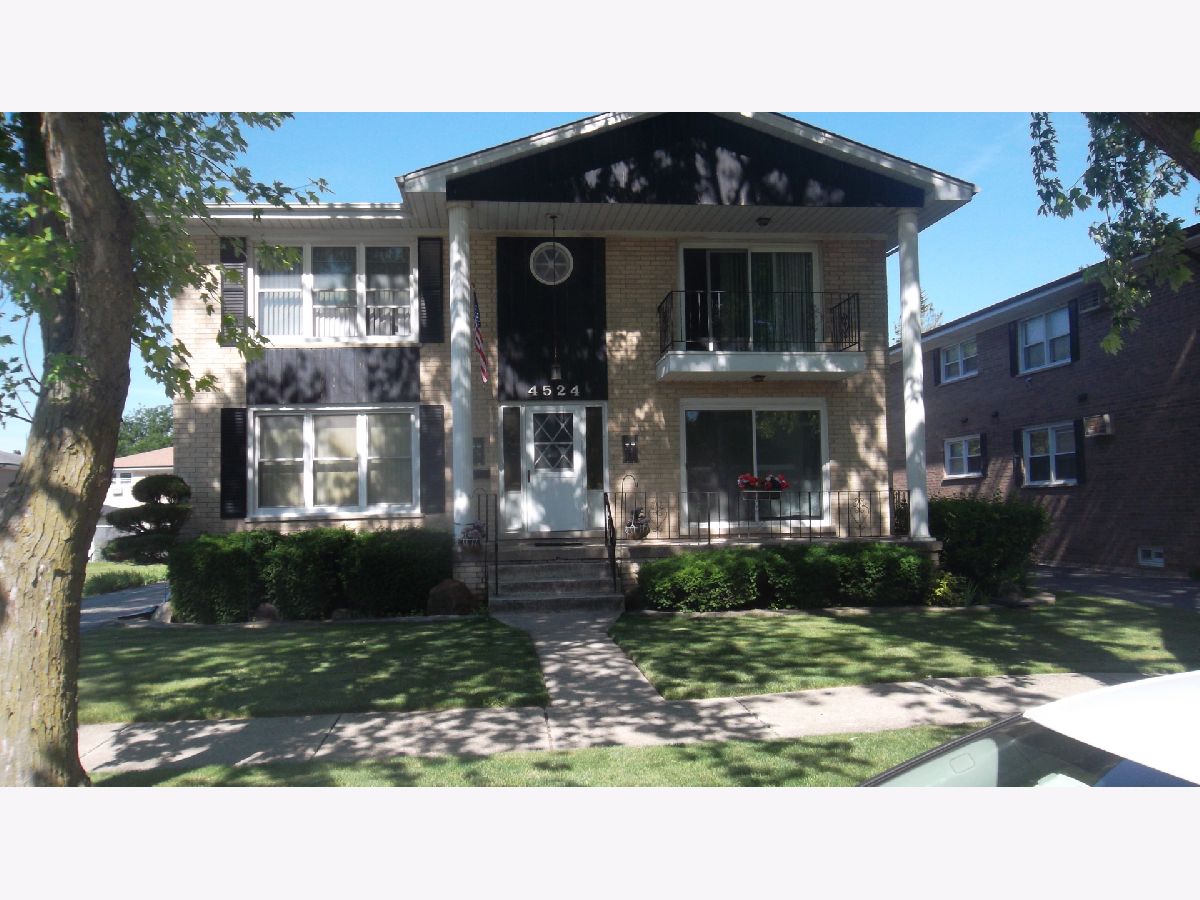 Rented Brookfield Illinois, 4524 Park