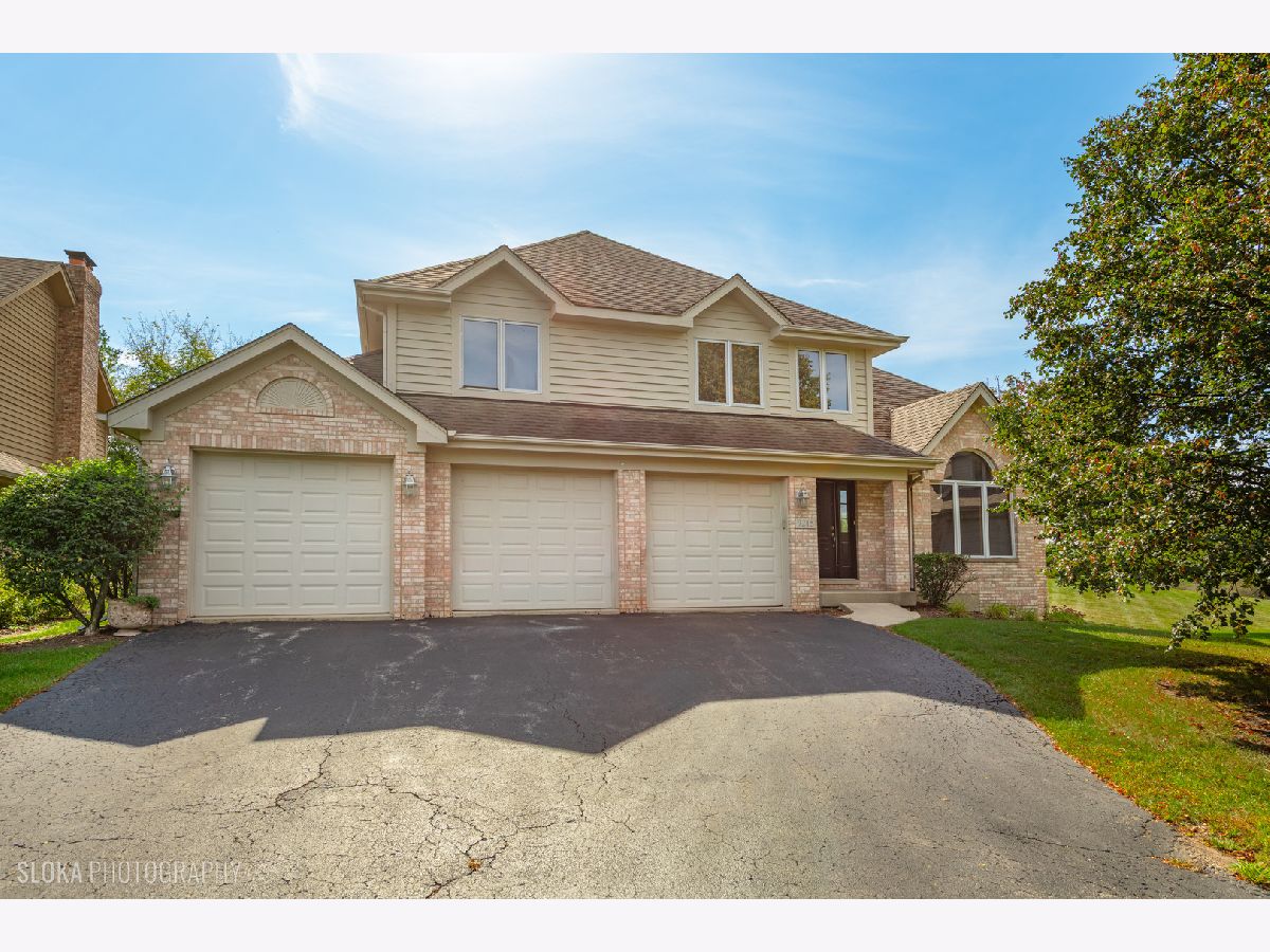  For Sale Lakewood Illinois, 9215 Loch Glen Drive