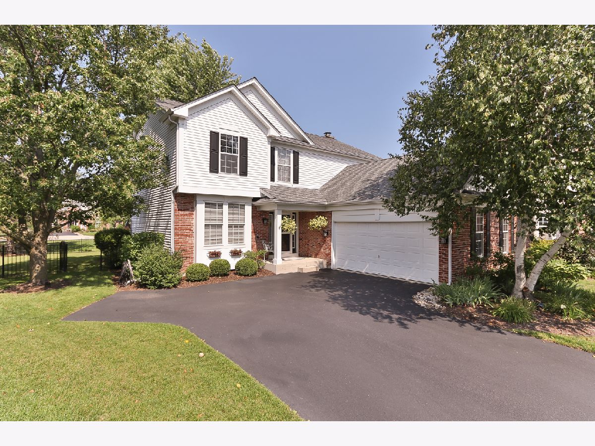 Homes & Condos & Townhomes Sold Manchester Lakes Estates Algonquin Illinois, 8 Hithergreen