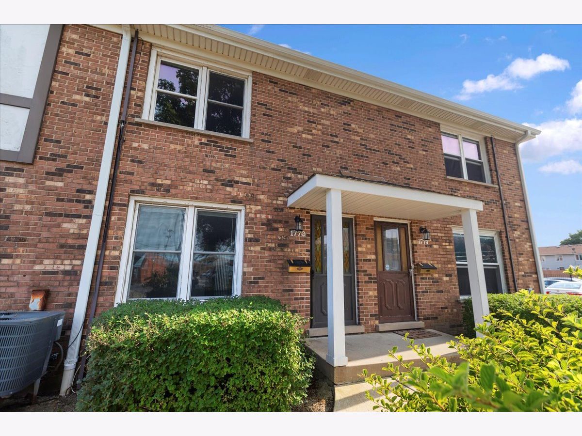  For Rent Glenview Illinois, 1772 Pickwick