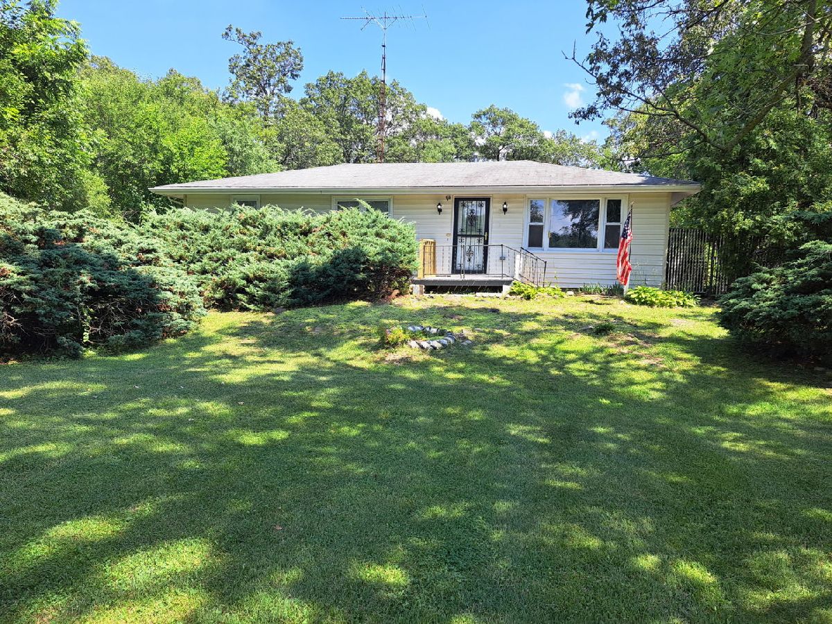  For Sale Pembroke Twp Illinois, 2317 S 13000 E Road