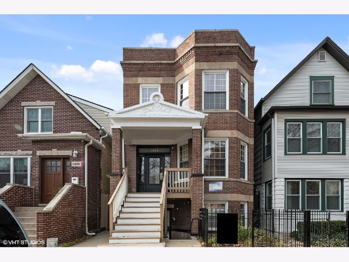  Rented Chicago Illinois, 3428 Damen