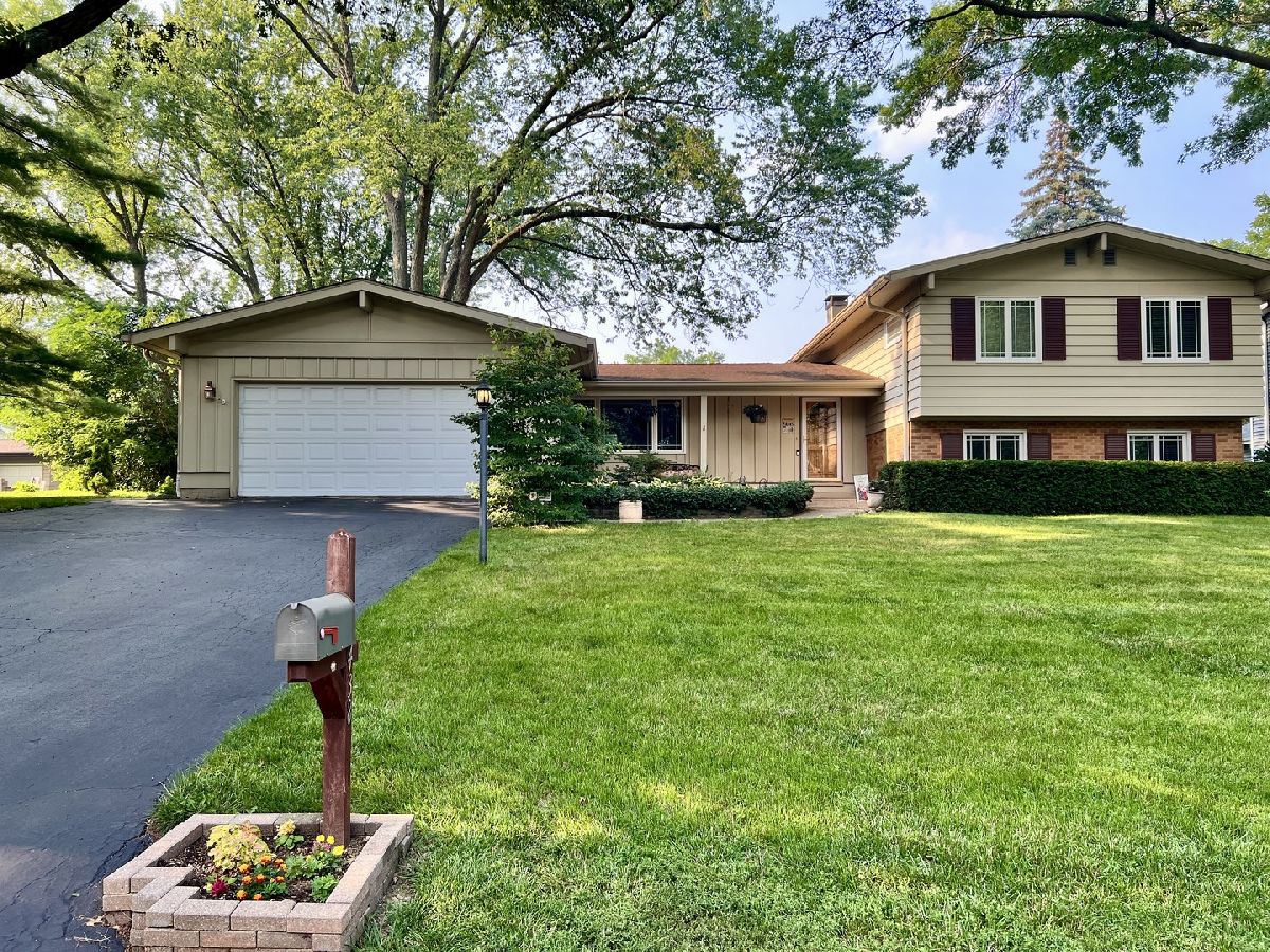  For Sale Cary Illinois, 438 High Road