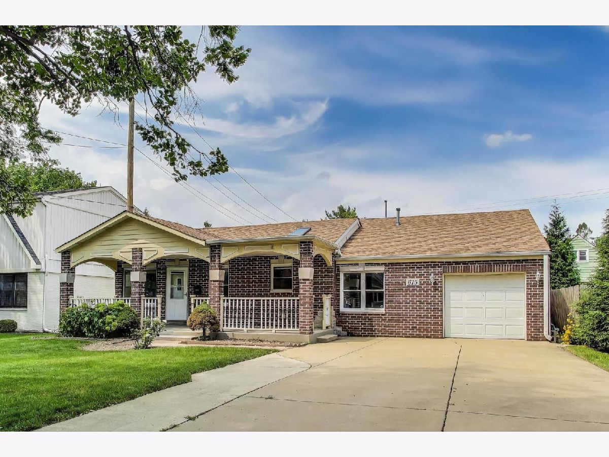  Rented Hinsdale Illinois, 615 The Lane