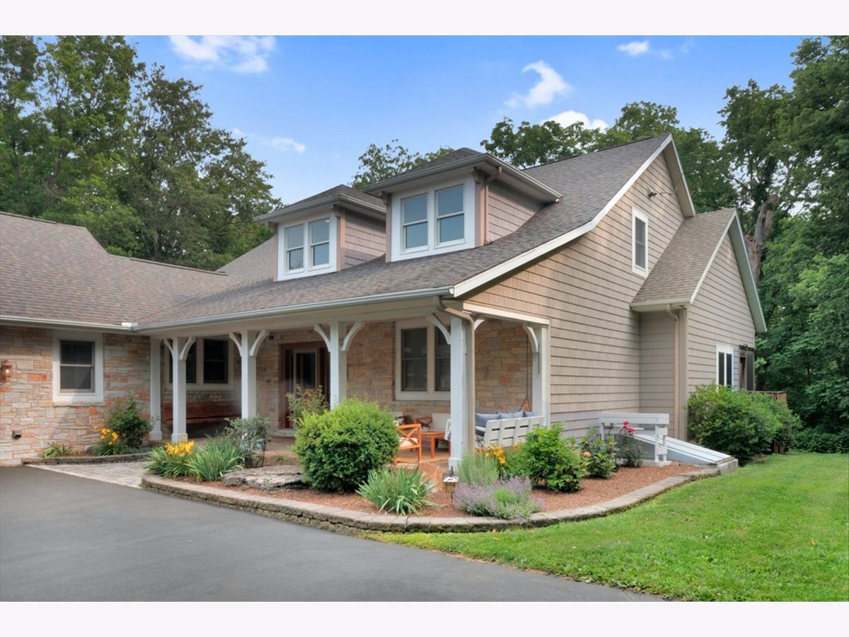 For Sale Mansfield Illinois, 2 Timber Ridge Lane