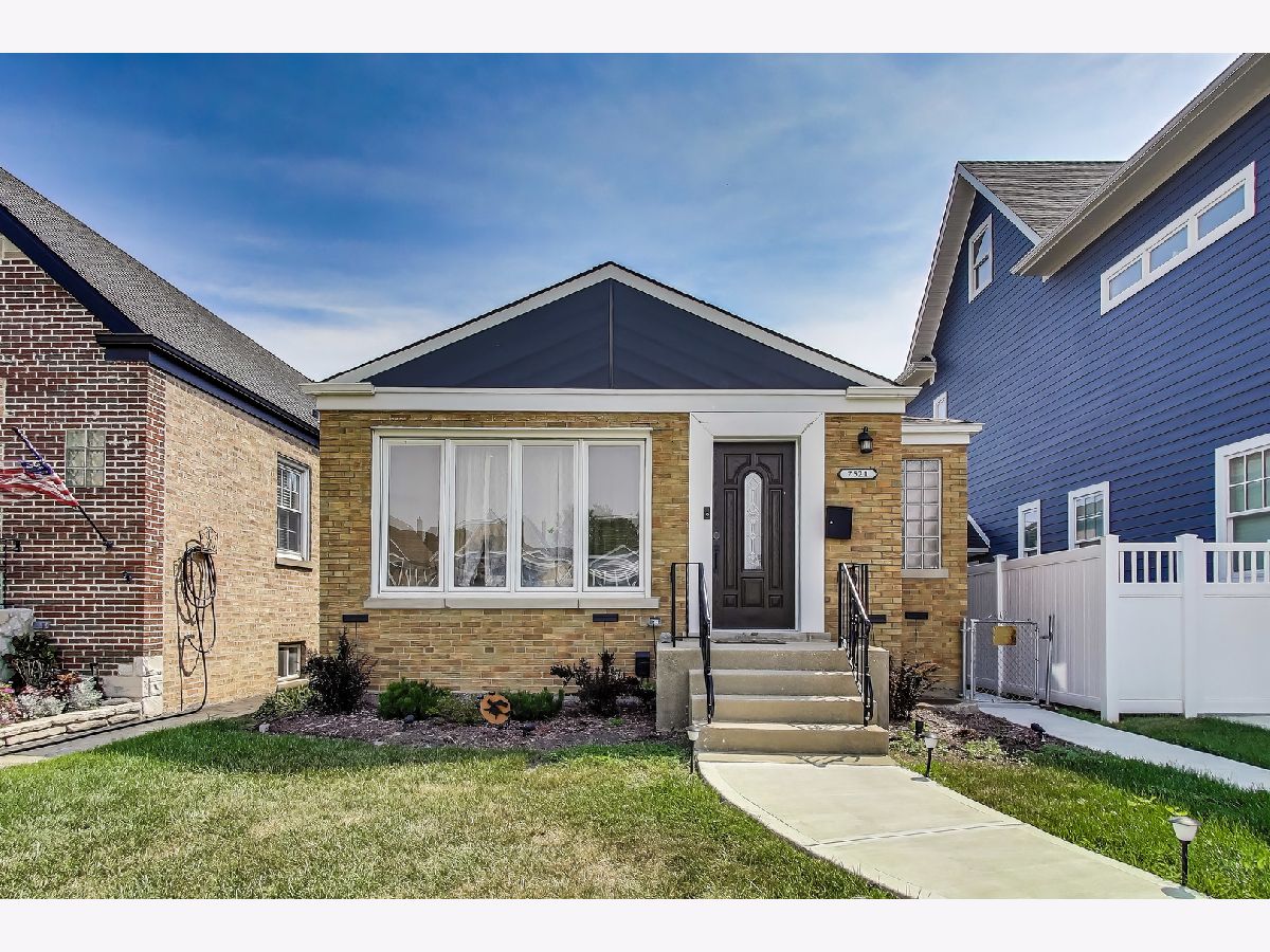  Sold Chicago Illinois, 7521 Olcott