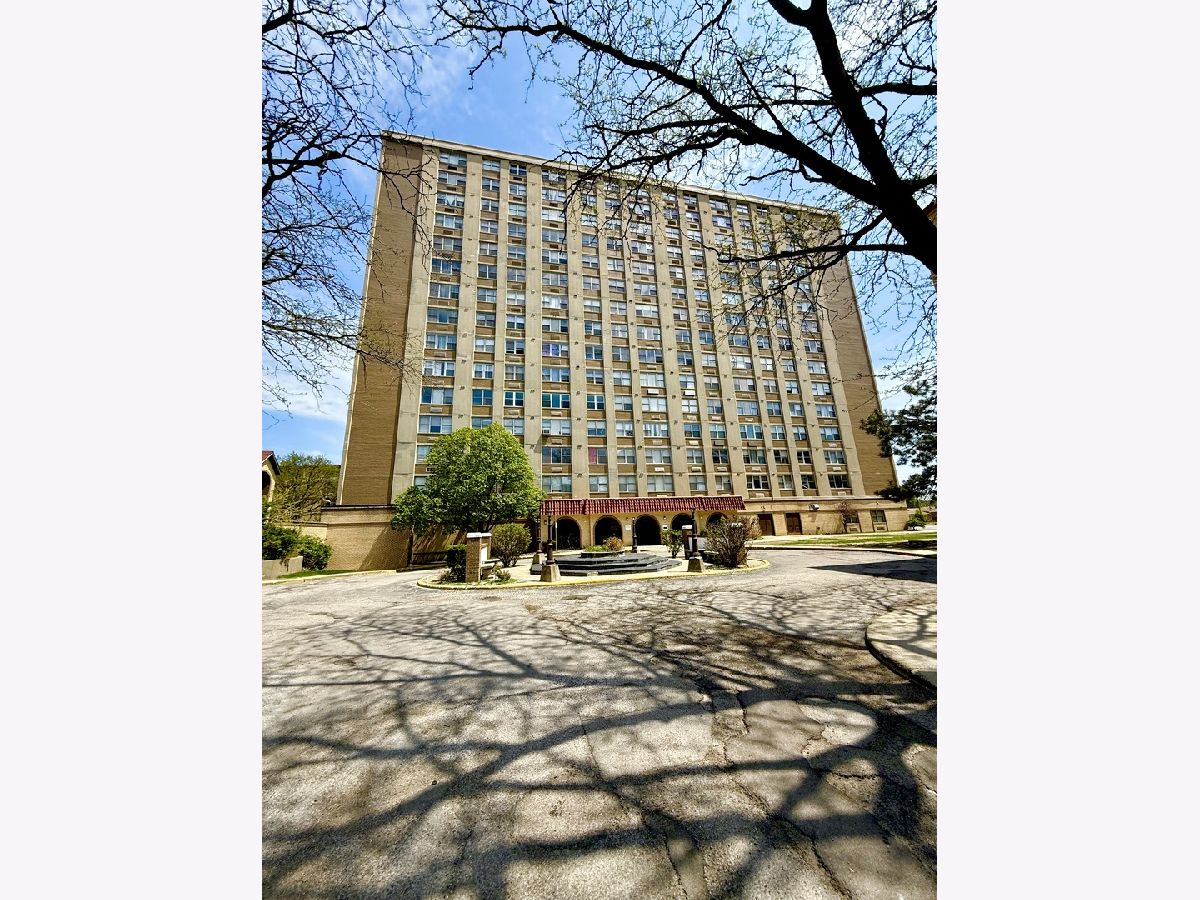  Sold Chicago Illinois, 4300 Ford City