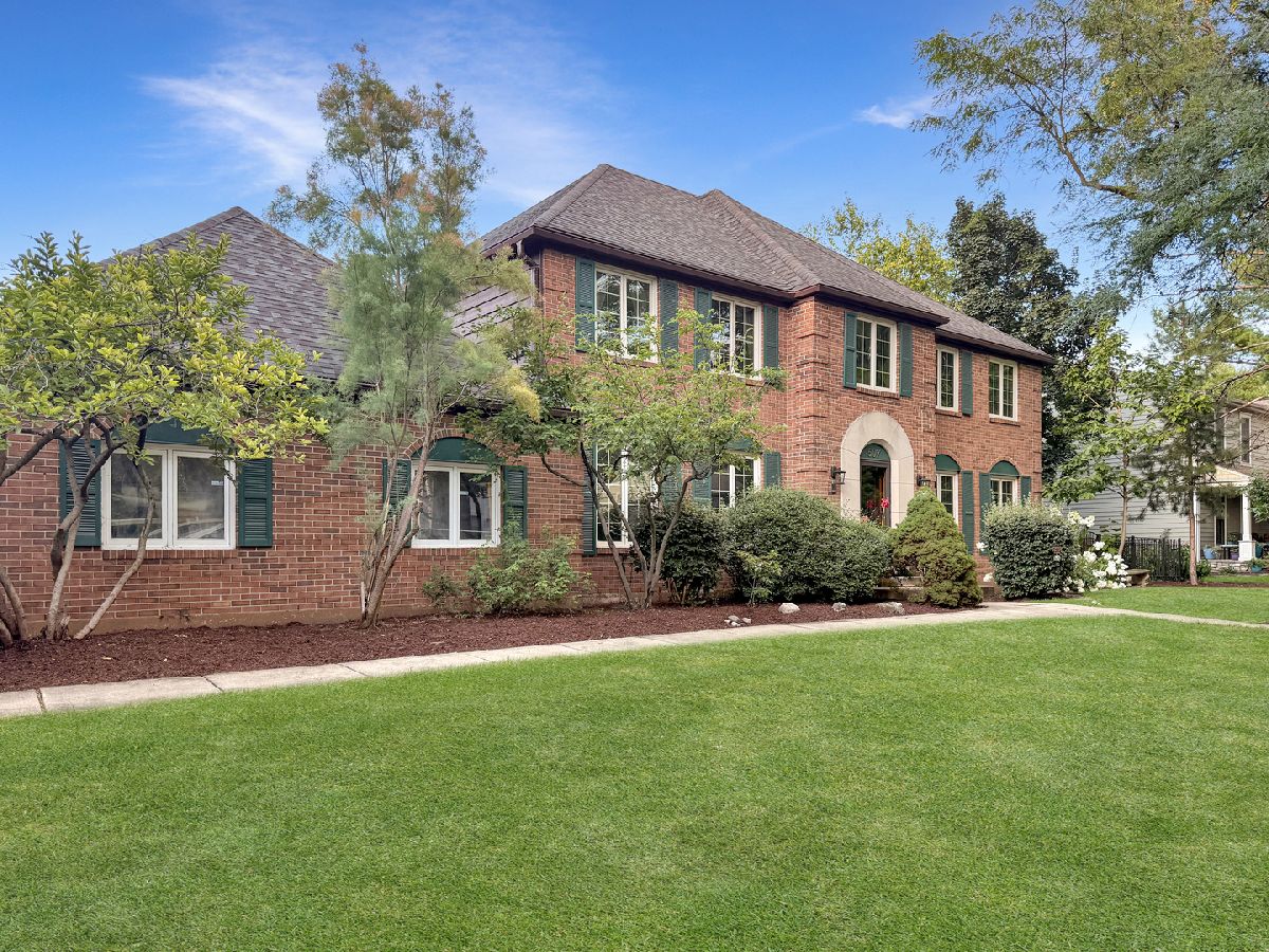 Homes For Sale Maple Terrace Naperville Illinois, 507 Bauer Road