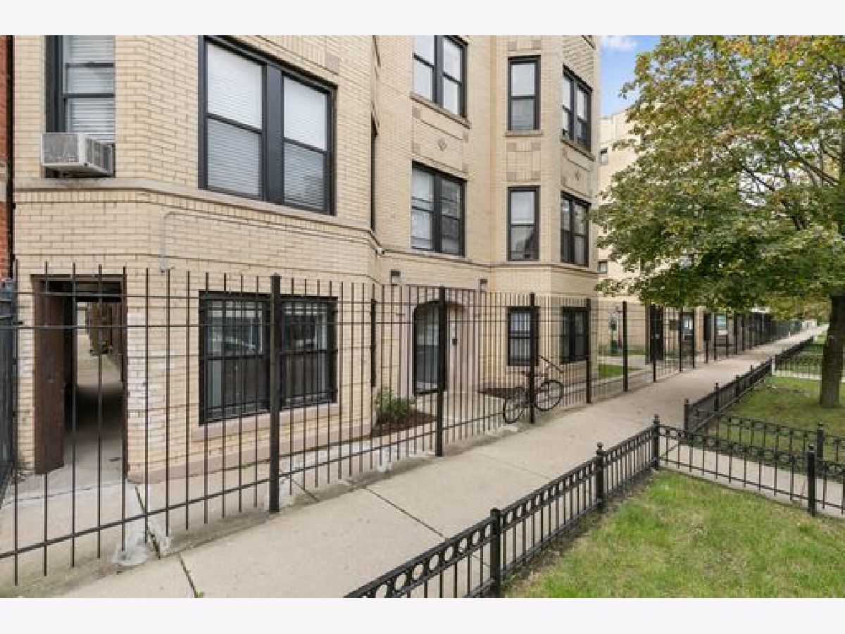  Rented Chicago Illinois, 3639 Dickens