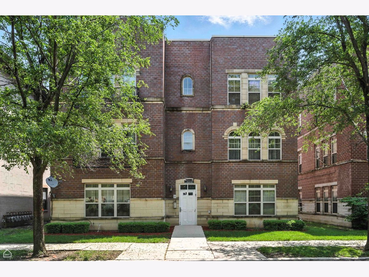  For Sale Chicago Illinois, 3811 Langley Avenue