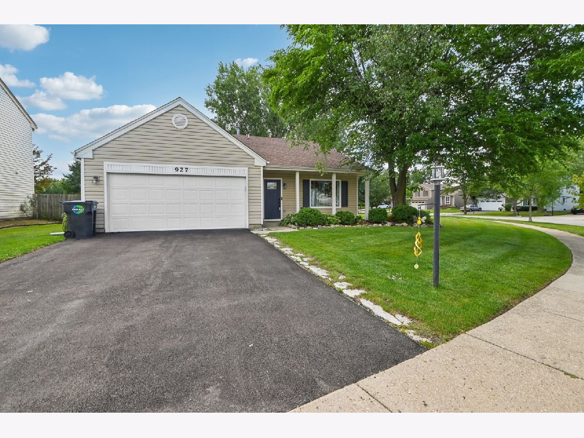  Sold Streamwood Illinois, 927 Hartwood