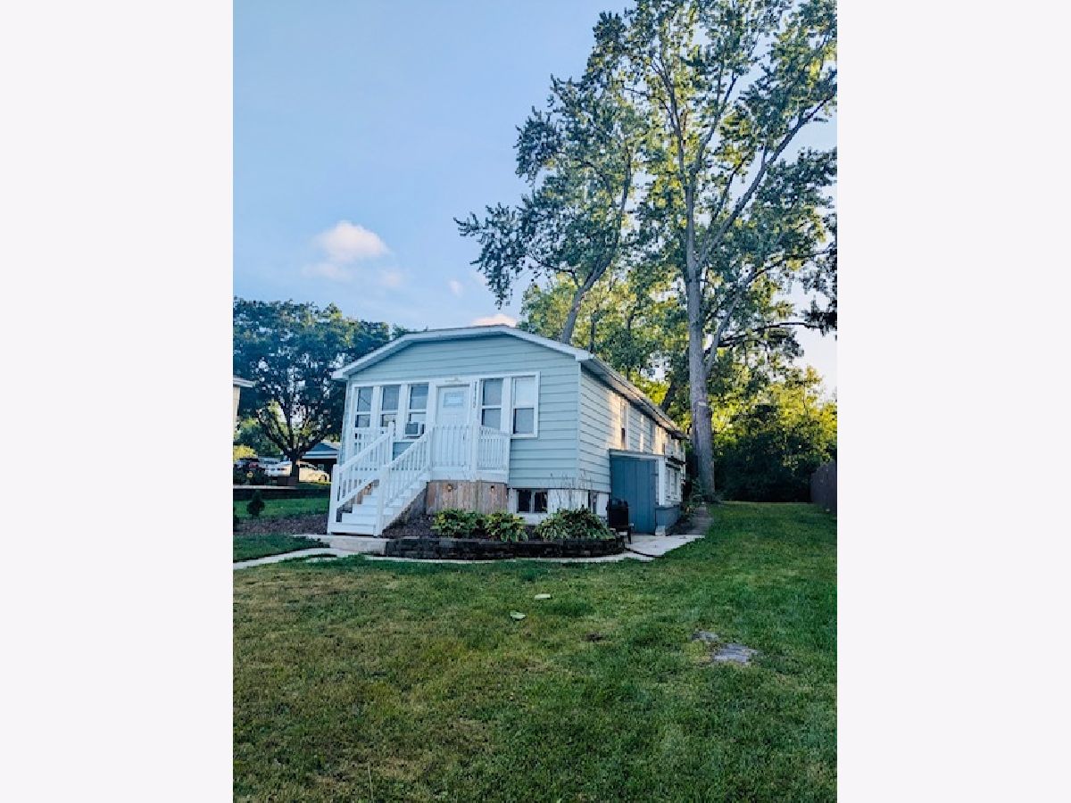  For Sale Ingleside Illinois, 26177 Lakeview Avenue