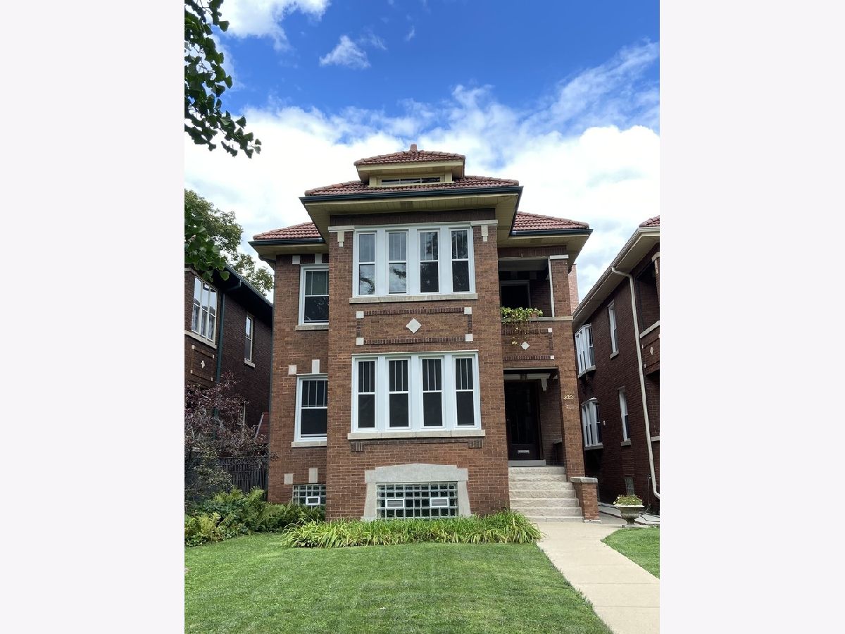  Rented Oak Park Illinois, 322 Oak Park