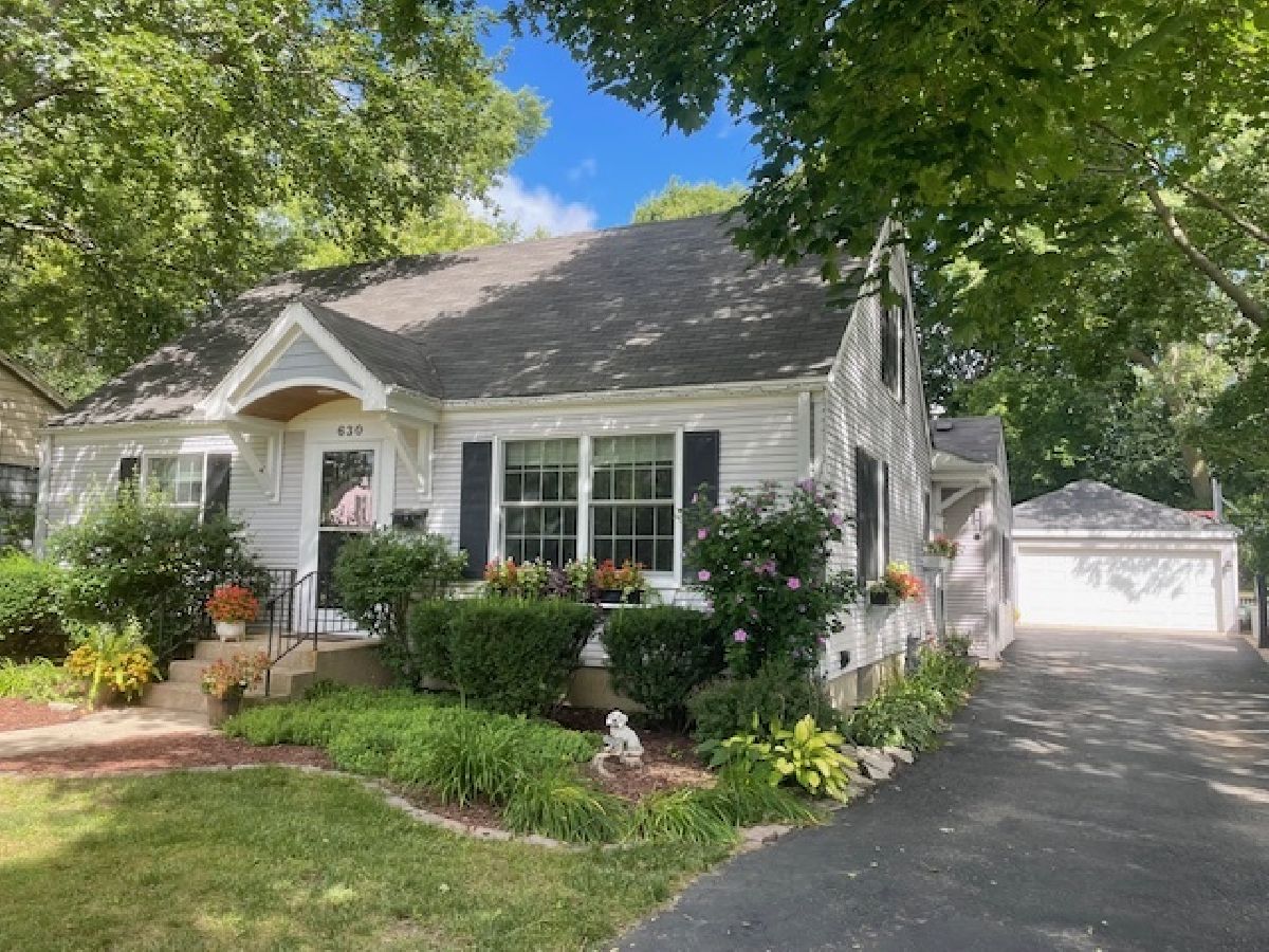  For Rent Libertyville Illinois, 630 Mckinley