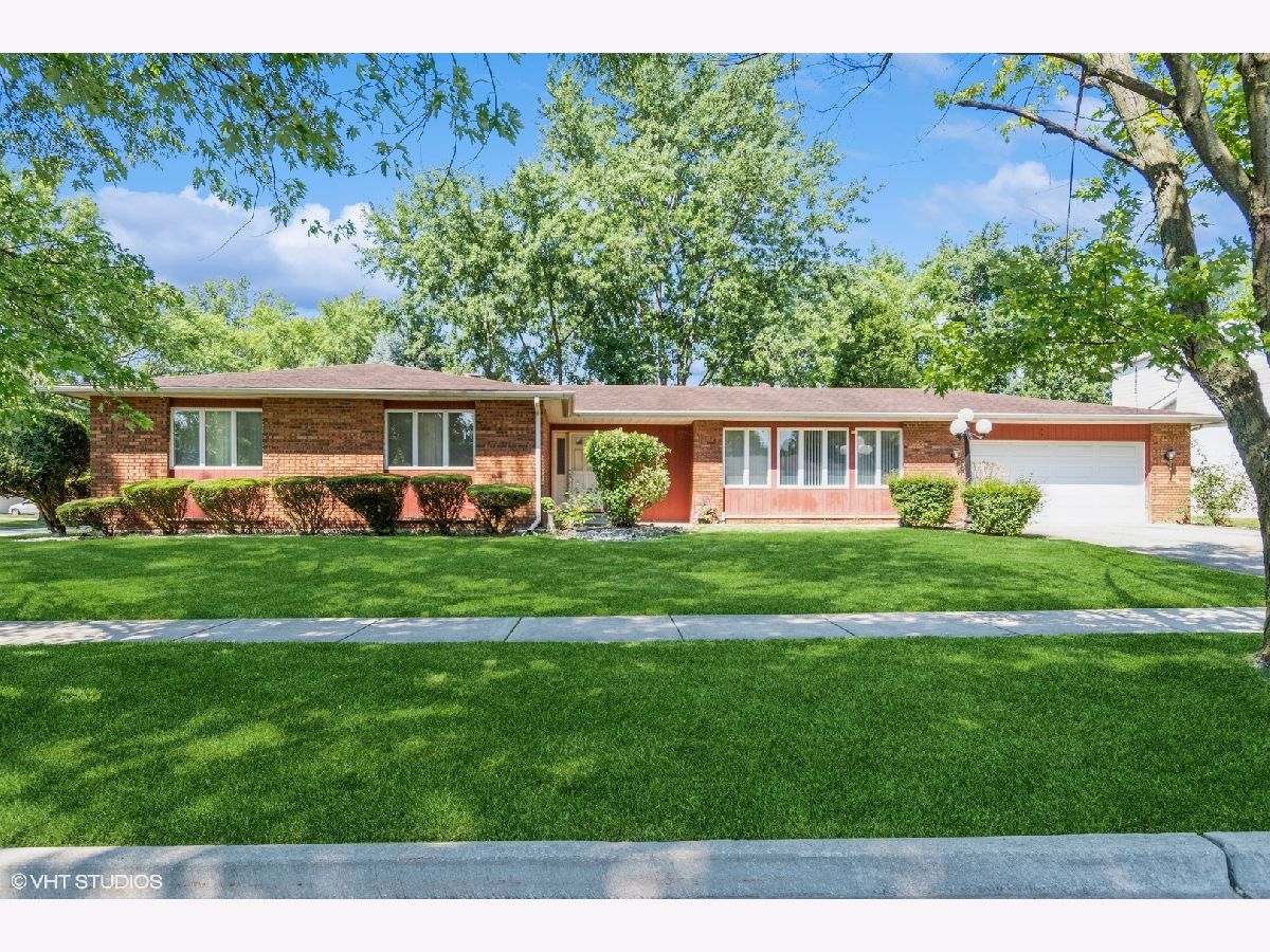  For Sale Lockport Illinois, 1007 Read Street
