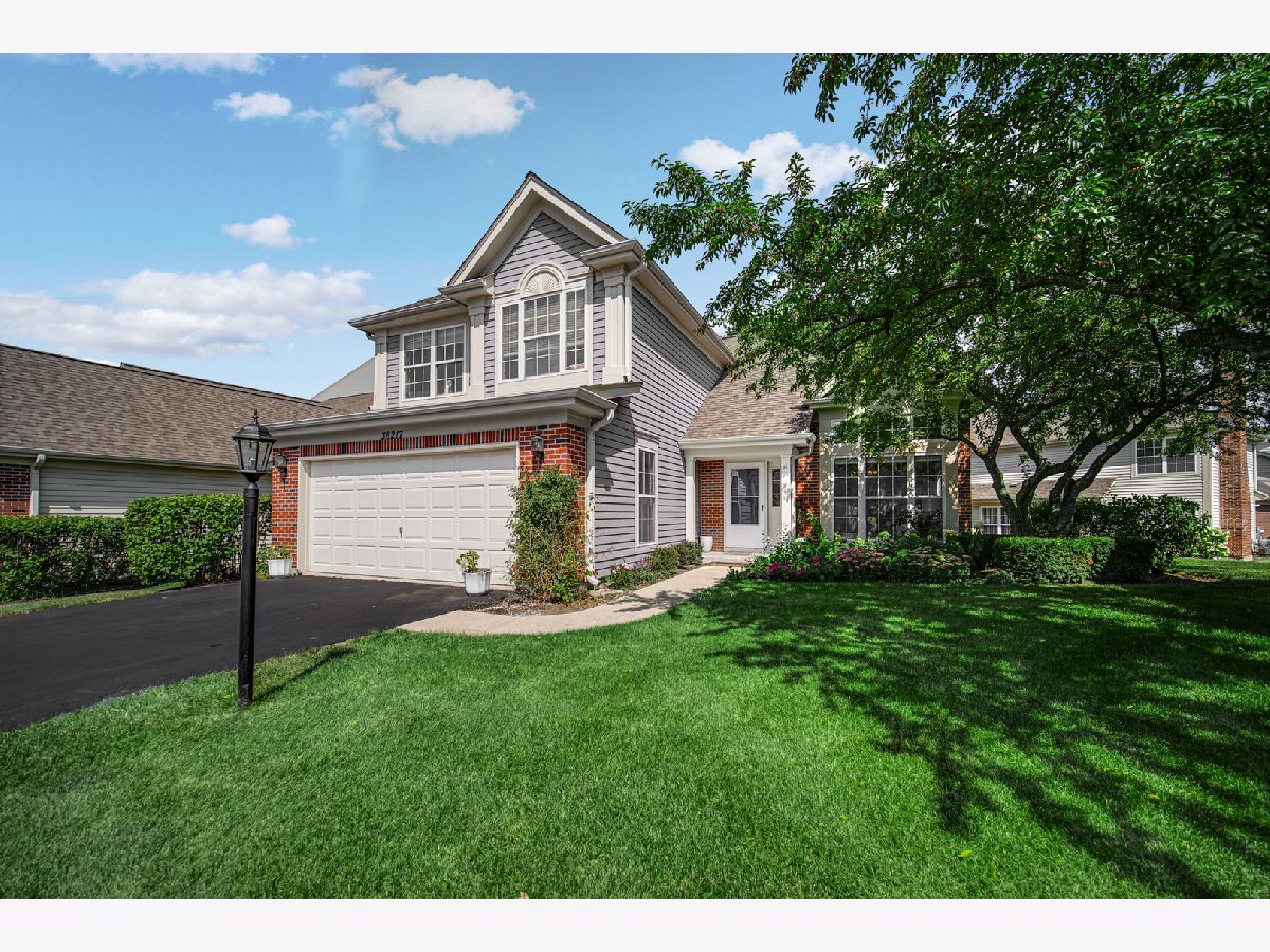  For Sale Gurnee Illinois, 36217 Old Creek Court