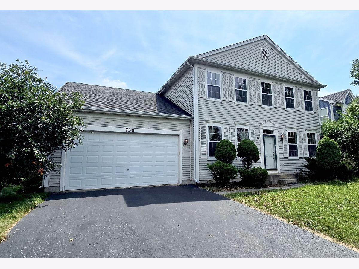 Homes Sold Southgate Park Bolingbrook Illinois, 738 Bethel