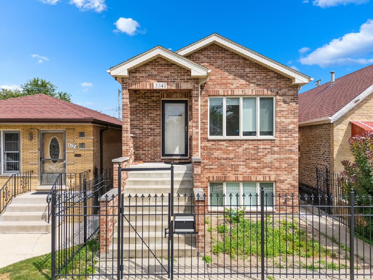  Sold Chicago Illinois, 3741 Wolcott