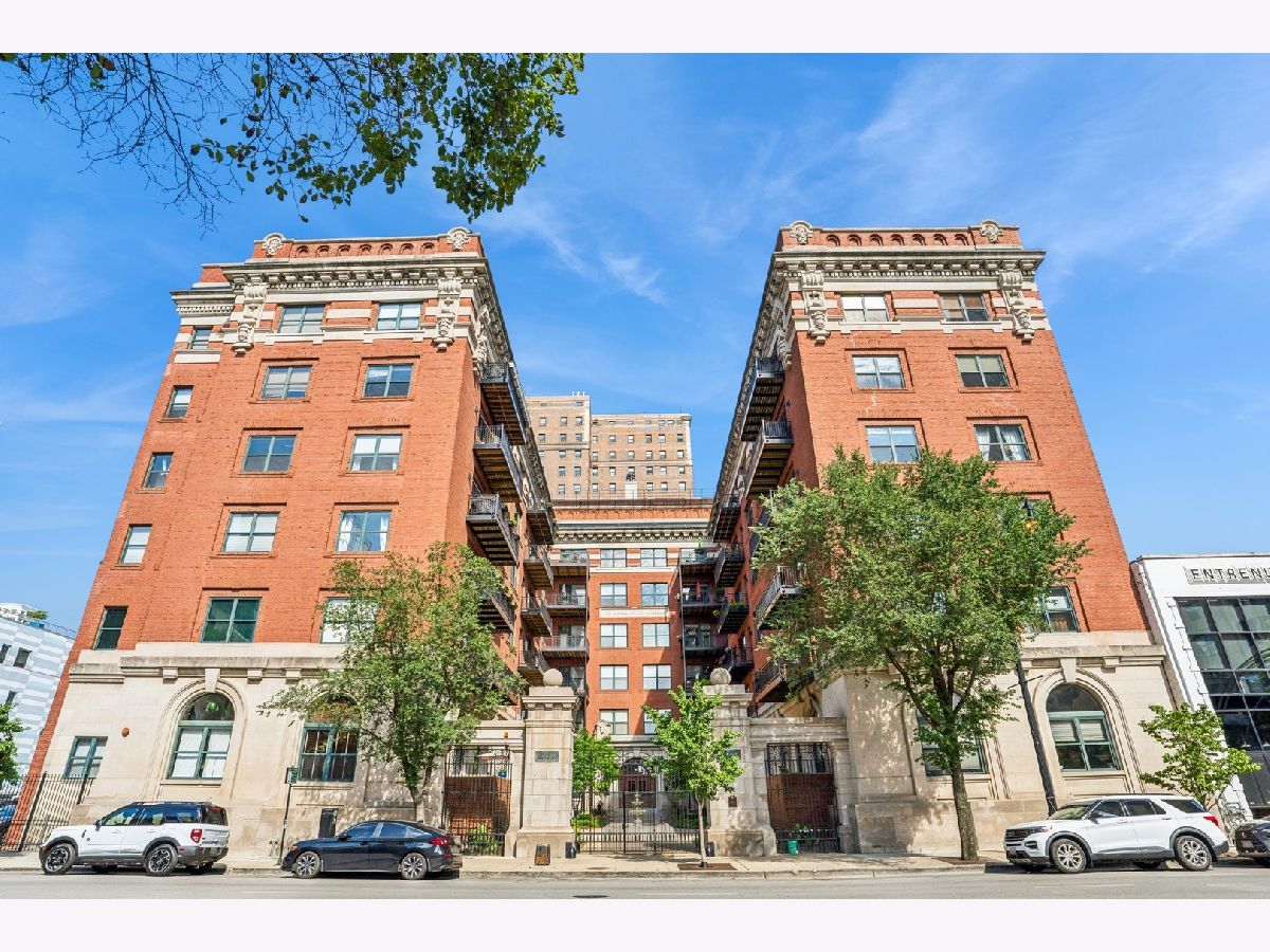  For Sale Chicago Illinois, 1439 Michigan Avenue