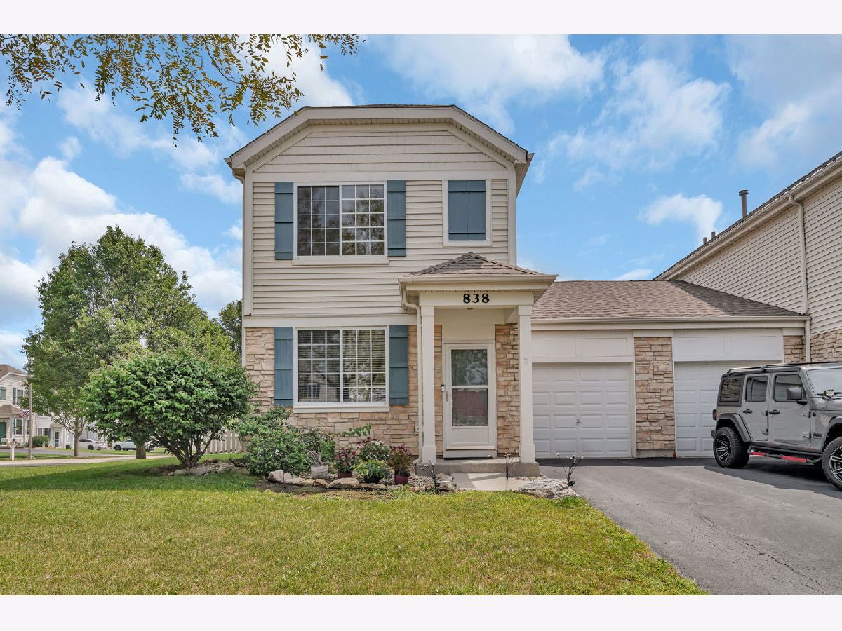 Townhomes & Homes For Sale Summerfield Minooka Illinois, 838 Daniel Drive