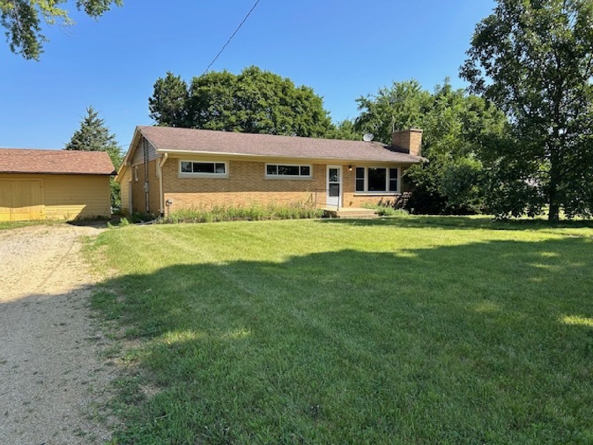  For Sale Hebron Illinois, 10502 Seaman Road