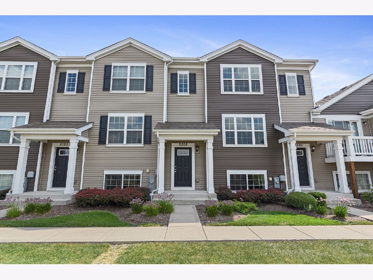  Sold Pingree Grove Illinois, 2305 Upland