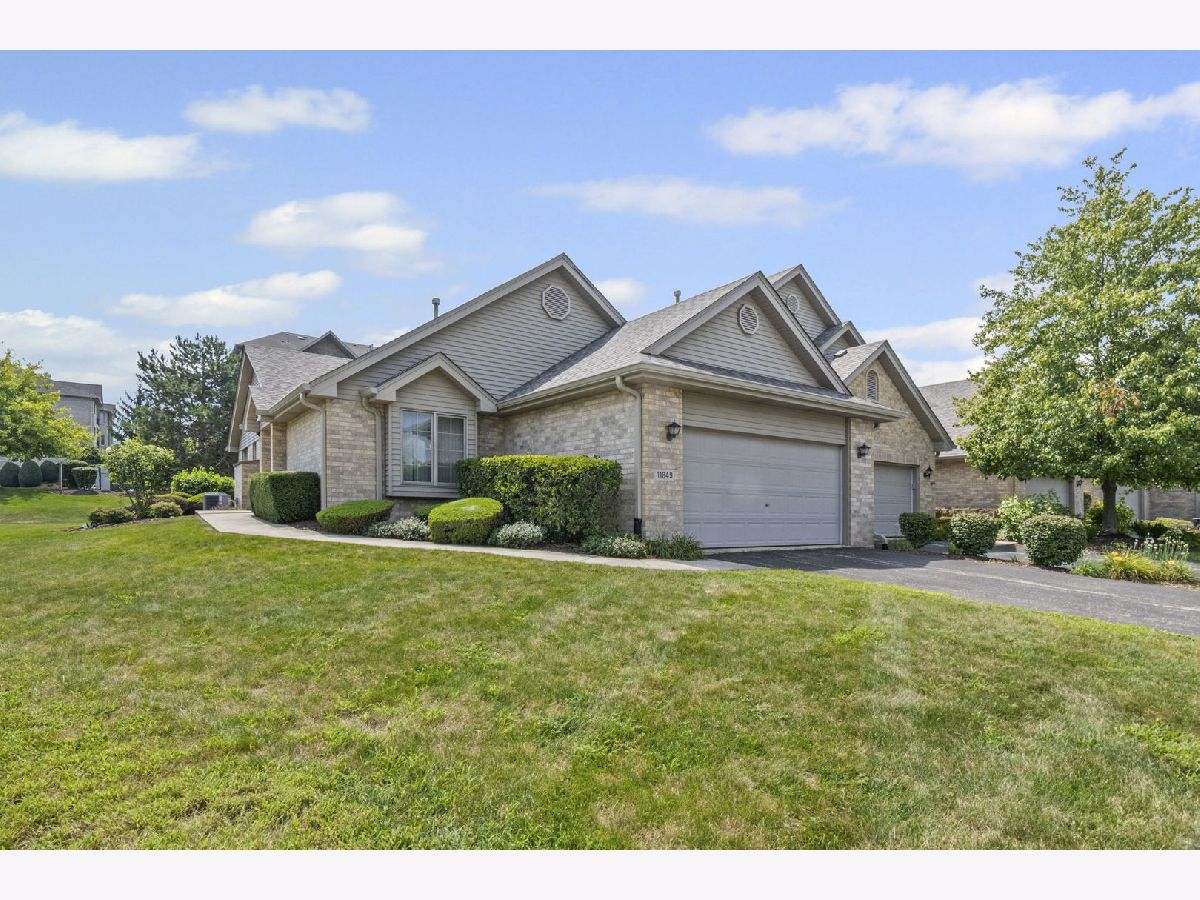  Sold Orland Park Illinois, 11849 Somerset