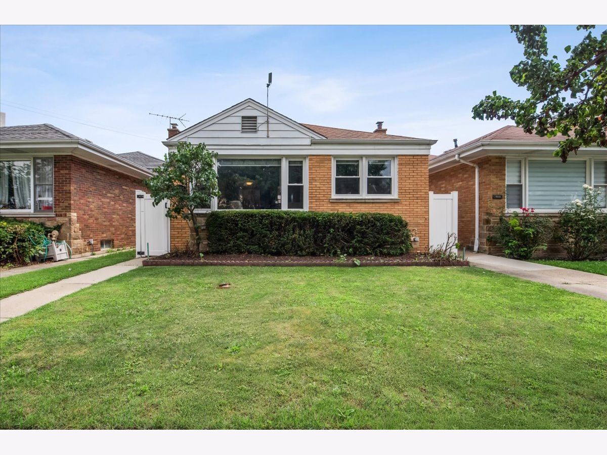  For Sale Chicago Illinois, 6335 Central Park Avenue