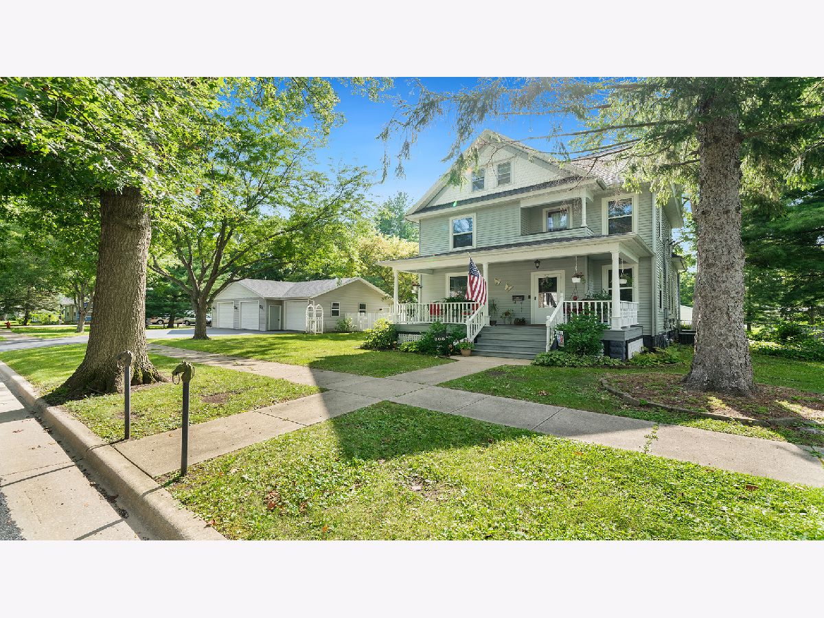  For Sale Oregon Illinois, 308 8th Street