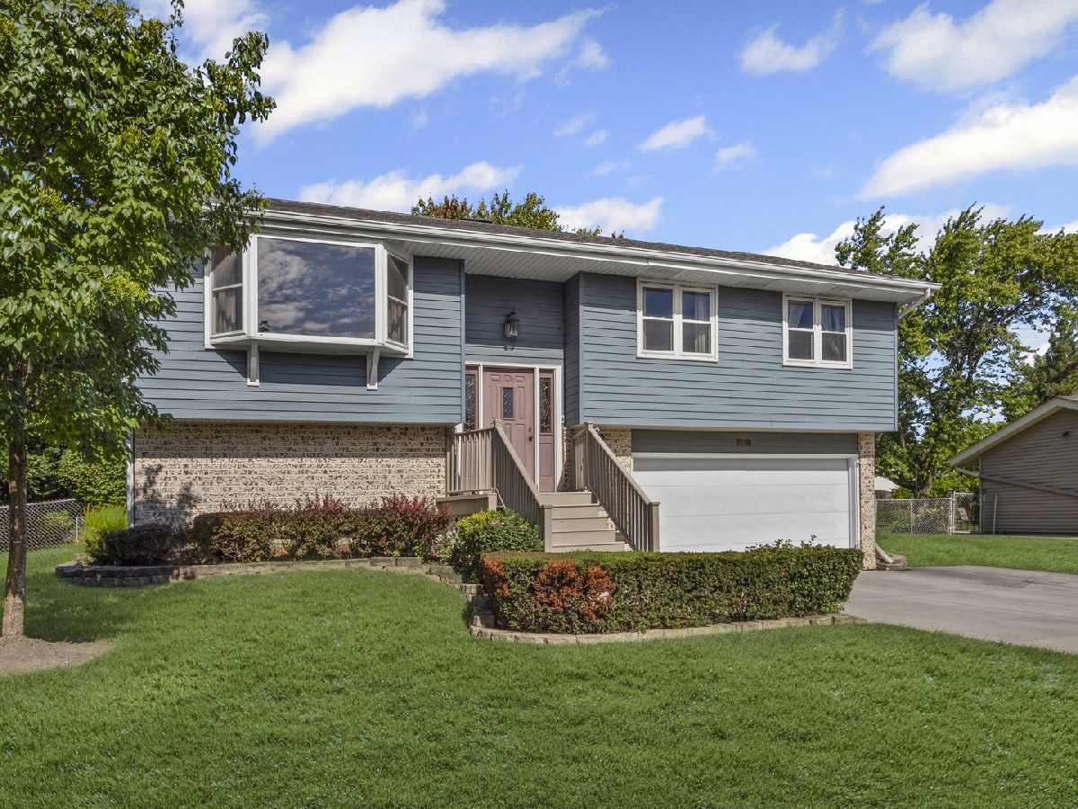 For Sale Bloomingdale Illinois, 264 Winston Lane