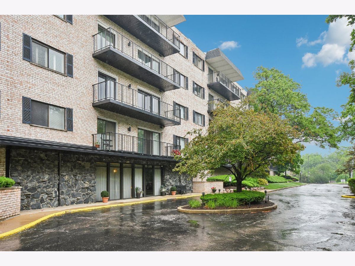  Sold Oakbrook Terrace Illinois, 1S150 Spring