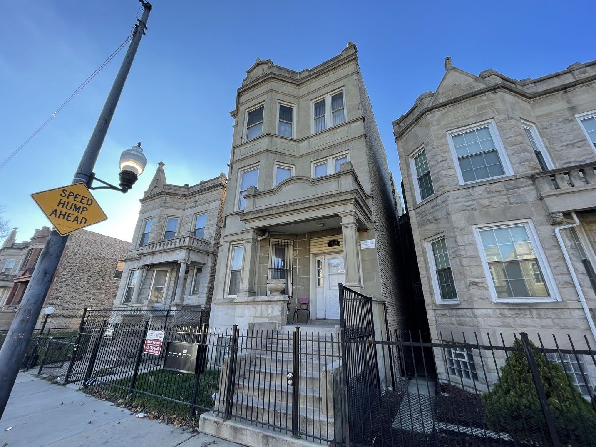 Rented Chicago Illinois, 1510 Central Park