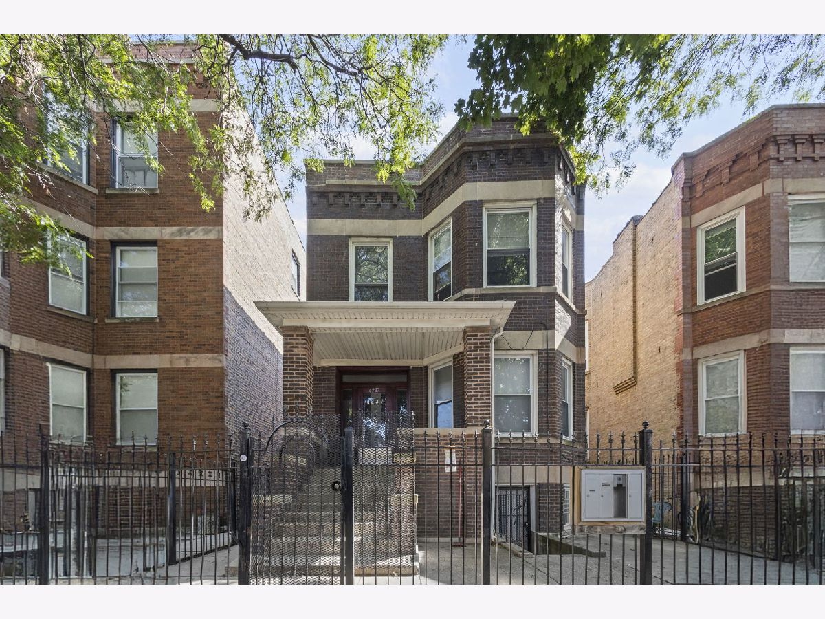  Rented Chicago Illinois, 4237 Potomac